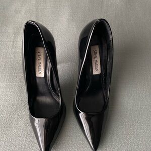 Steve Madden Black Womens Pumps